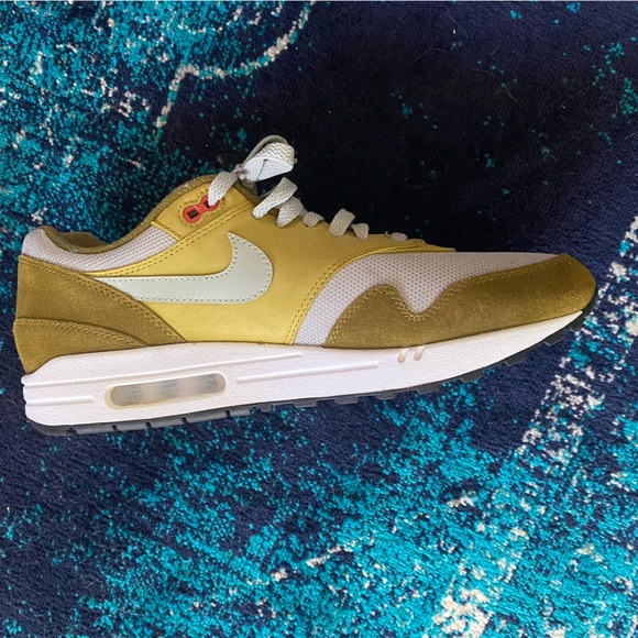 Nike Air Max 1 Premium Retro Olive Green Size 11 - Picture 5 of 8